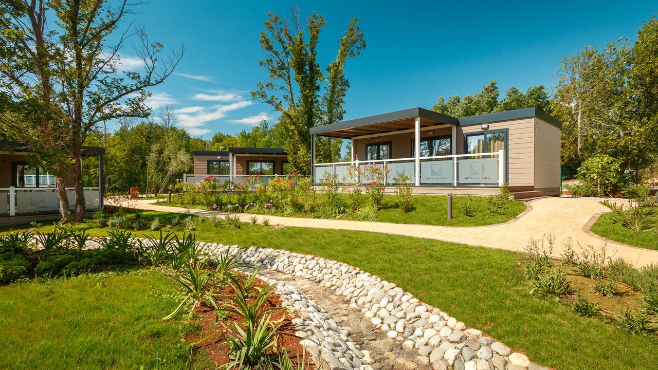 Mobile Homes Camping Santa Marina, Lanterna Тар Экстерьер фото Campsite in France