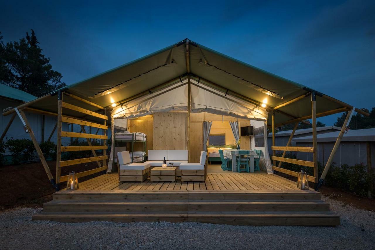 Mobile Homes Camping Santa Marina, Lanterna Тар Экстерьер фото Eco-tent